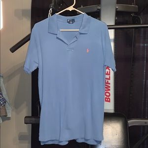 Men’s polo shirt size medium